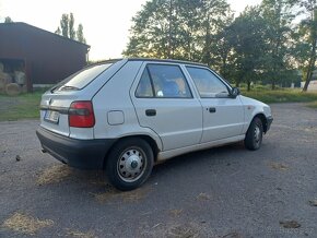 SKODA FELICIA  1.3 - 5