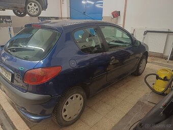 Peugeot  206 - 5