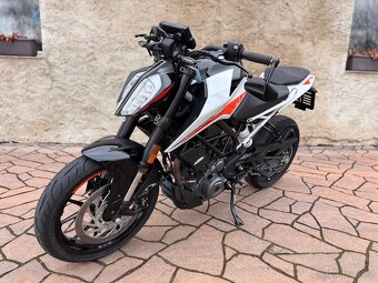 KTM Duke 390 2023, najeto 8200km - 5