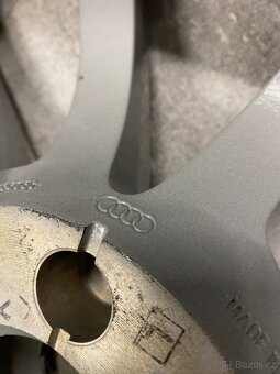 Originální Alu kola 5x112 Audi A6 225/60/17 zimní - 5