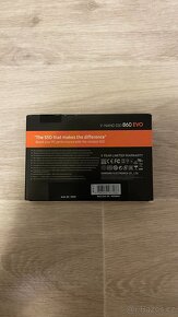 Samsung SSD 860 EVO 250GB - 5