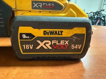 kombinovane kladivo SDS DEWALT DCH417 - 5