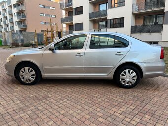 Prodám Škoda Octavia II FACELIFT 2.0 TDI 103W. - 5