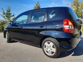 Honda jazz 1.4 2006 1 majitel - 5