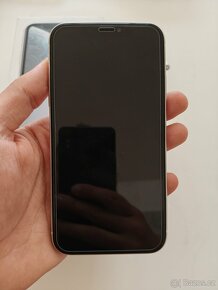 iPhone XR 64GB bílý - 5