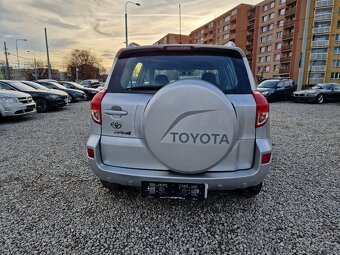 Toyota RAV4,2.2D-4D,100KW,4x4,NEMÁ DPF,BEZ KOROZE,R.V.2007 - 5