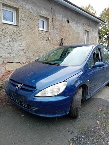 Prodám díly z Peugeot 307 2,0 66kW,2001 motor RHY - 5