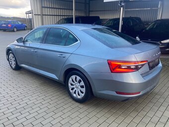 Škoda Superb 3 2.0 tdi sedan - 5