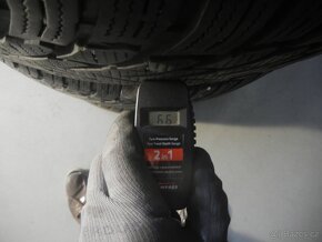 Zimní pneu Nokian 215/65R17, možnost přezutí - 5