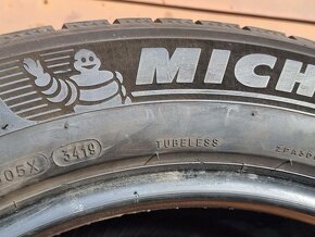 Zimní Michelin 275 50 19 - 5