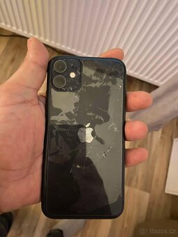 iPhone 11 black - 5