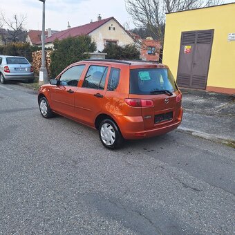 Mazda 2. 1,2i Dovoz Rakousko. - 5