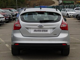 Ford Focus 1.6 TDCi ,  85 kW nafta, 2012 - 5