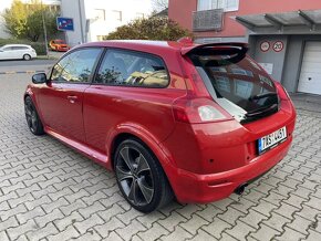 Volvo C30 2.0 D R-Design 100kW Kůže ALU R18 Automat - 5