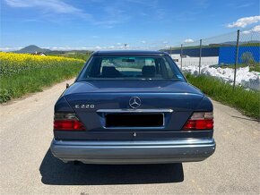 Mercedes Benz E220 W124 62.600KM - 5