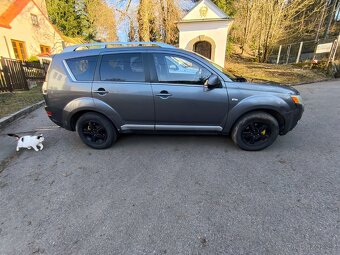 MItsubishi outlander 2.2 - 5