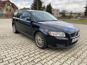 Volvo V50 2.0D, 100 kW, r.v. 9/2007, klimatizace, ALU R17 - 5