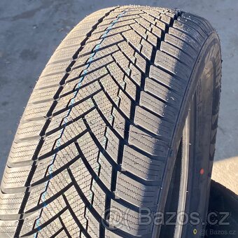 NOVÉ - Zimní pneu 215/65 R16  Tracmax - 5