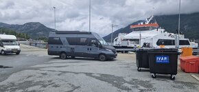 Prodám obytnou vestavbu Iveco Daily Hi-Matic 3,0 - 5