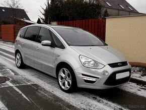 2011 Ford S-Max 2,2 TDCi TITANIUM 7. míst 1. majitel - 5