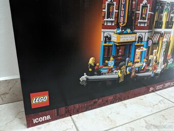 LEGO Icons 10312 Jazzový klub - 5