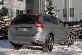 Volvo XC60 D5 Summum Geartronic AWD - 5