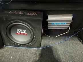 Subwoofer MTX + zesilovač HIFONICS - 5