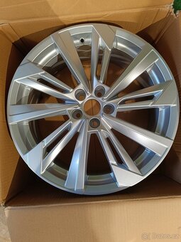 NOVE alu r18 5x100 scala kamiq - 5