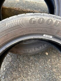 215/55 R17 94V NOVÉ letní pneumatiky GOODYEAR Rok 2022 - 5