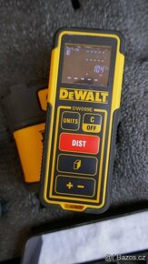 KŘÍŽOVÝ LASER Dewalt Set DW088 + DW099E v Tstak kufru - 5