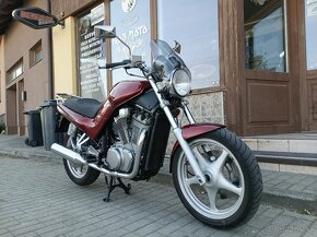 Suzuki VX 800 - 5