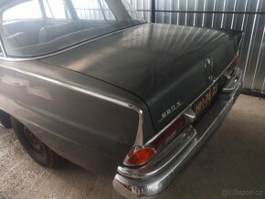 Prodám Mercedes w111. 220 S  6 válec - 5