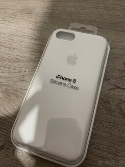 Apple iPhone 8 64GB + Kryt - 5