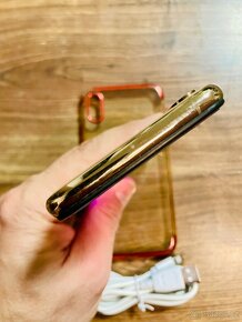 iPhone XS 64GB Gold - 5