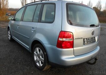 Volkswagen Touran 1,4 TSI 103 kW Serviska benzín - 5