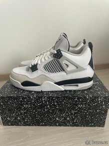 Air Jordan 4 Military Black 44 - 5