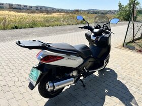 Yamaha Xmax 125, 20000km, velký servis, nové pneu - 5