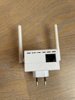 Wifi opakovač - extender Asus RP-N12 - 5