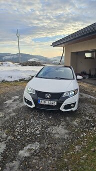 Honda Civic 1.8 i-Vtec / Lifestyle - 5