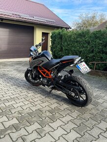 KTM duke 125 2022 - 5