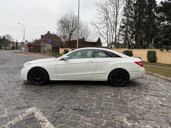 Mercedes-Benz Třídy E,  E Coupe 350 CDi - 5