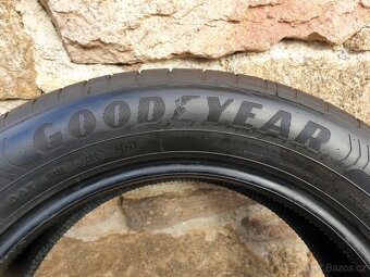 Goodyear 215/55/17 letní VW/Škoda/Seat/Audi - 5