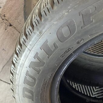 Zimní pneu 215/60 R16 99H Dunlop 6mm - 5