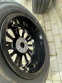 VW T6 original letní sada kol Aracuju 235/55R17C v TOP stavu - 5