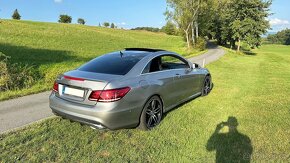 Mercedes E 350 CGI coupe w207 AMG packet - 5