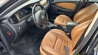 Jaguar x-type 3.0i 2002 - 5