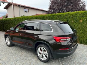 ŠKODA KODIAQ 2.0 TDI 140 KW DSG 4X4  KAMERA 360 FULL LED - 5