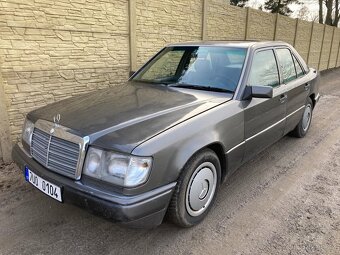 Mercedes W124 250D - 5