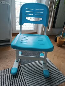 Dětský psací stůl a židle - výškově nastavitelné - 5