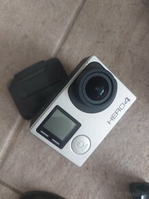 GoPro HERO 4 - obal +  držáky prodám - 5